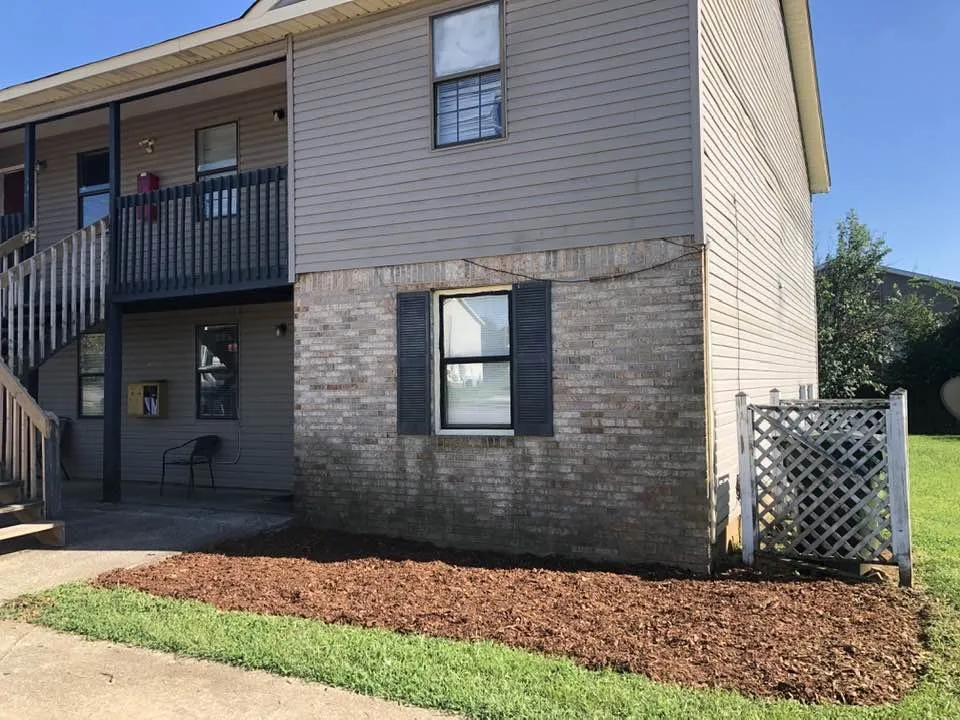 Top-rated yard cleanup service for beautiful yards in Huntsville, AL by Duran Brothers Landscaping