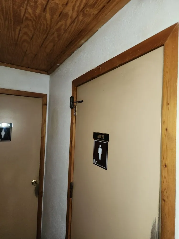 Reliable yard cleanup service in Albuquerque, NM by Duran Landscaping, Cleaning and Handyman Services