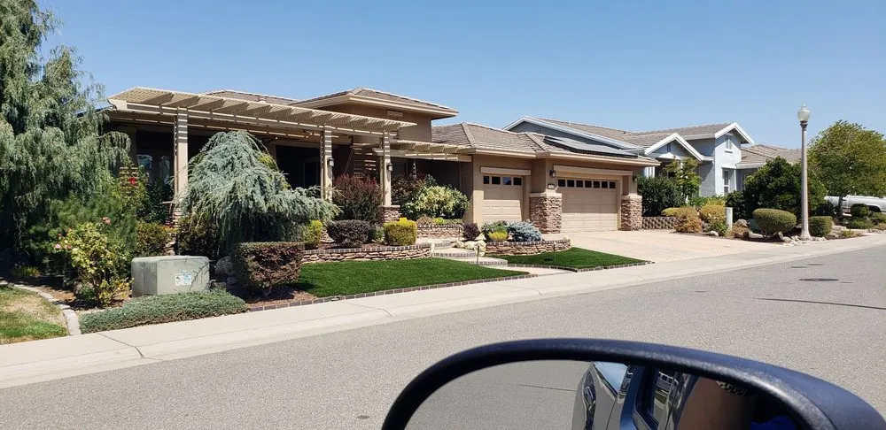 Expert landscaping services in Loomis, CA by Duran Landscaping