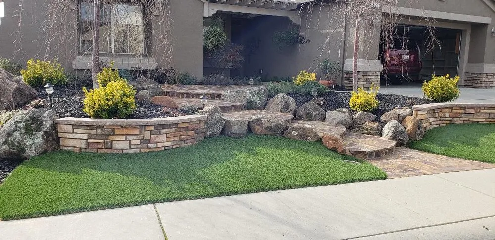 Top-rated residential landscaping with custom design in Loomis, CA by Duran Landscaping