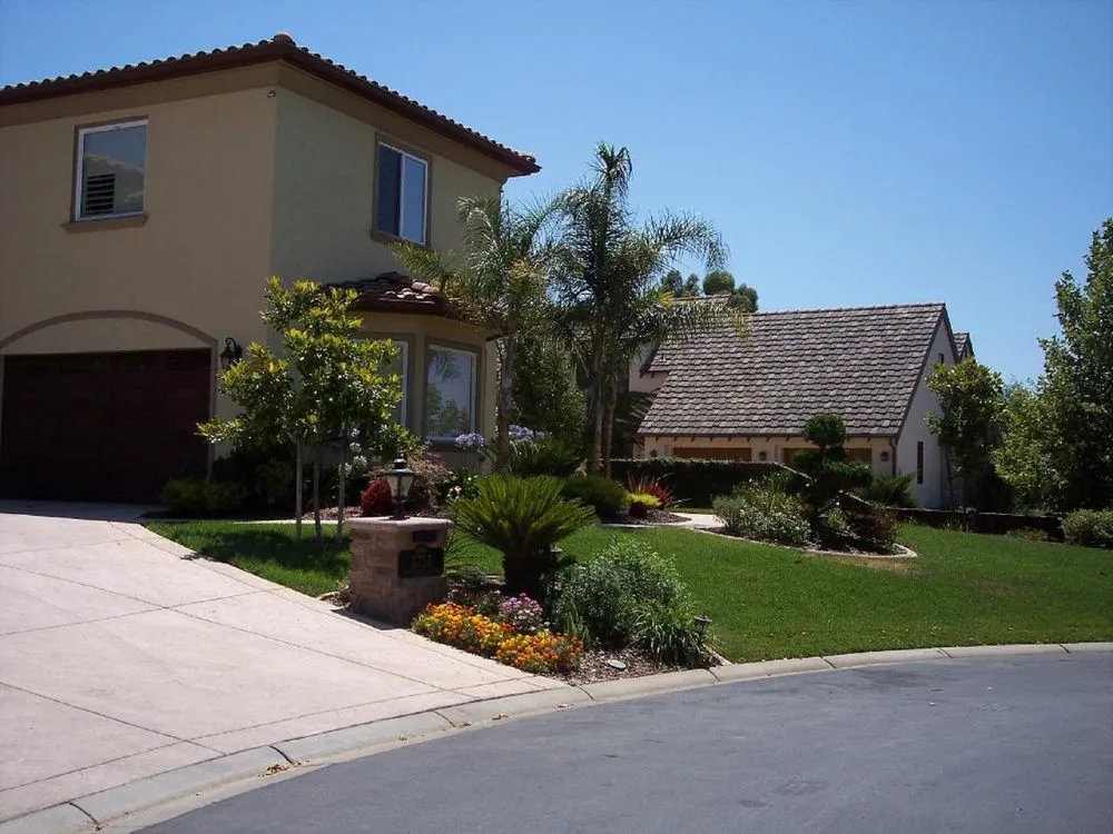 Trusted lawn mowing service in Loomis, CA by Duran Landscaping