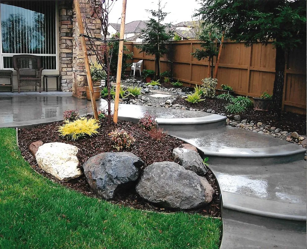 Custom landscape installation experts serving Loomis, CA - Duran Landscaping