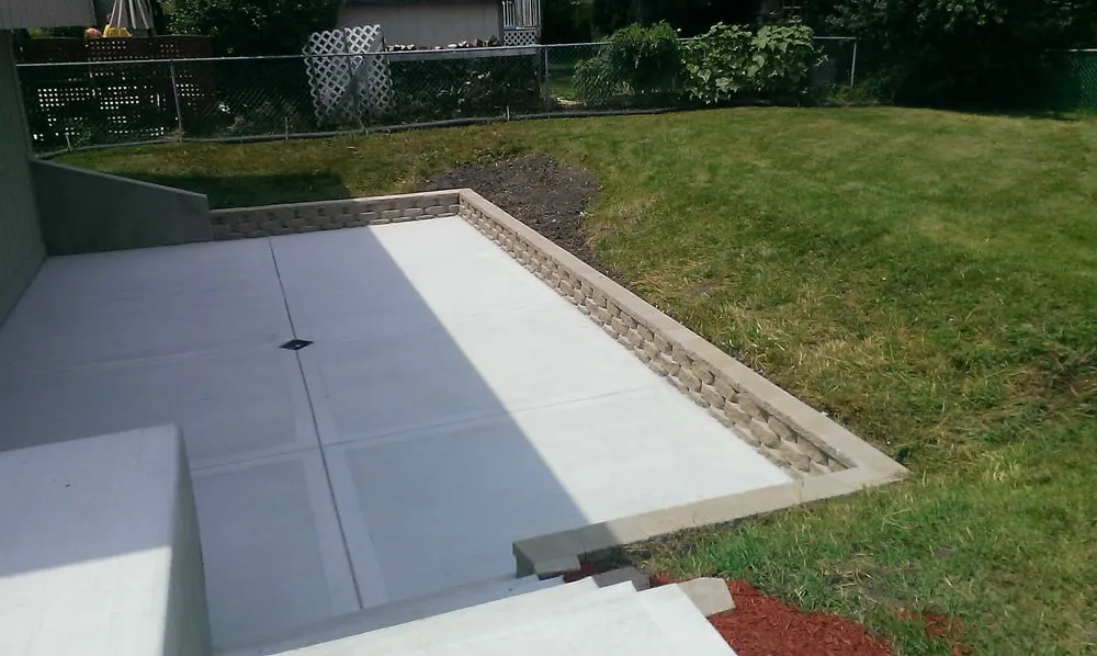 Professional yard maintenance experts serving Woodridge, IL - Durane's Landscaping