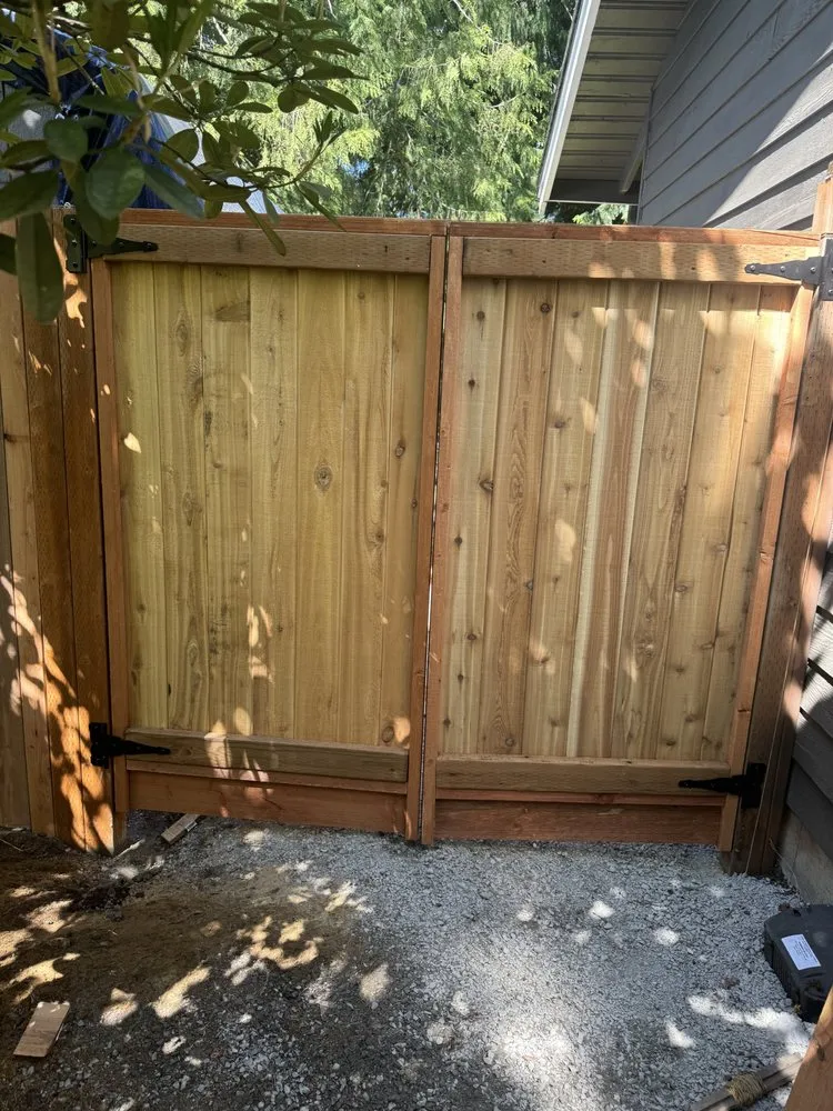 Affordable yard cleanup service for outdoor upgrades across Arlington, WA - Durans Landscaping Services