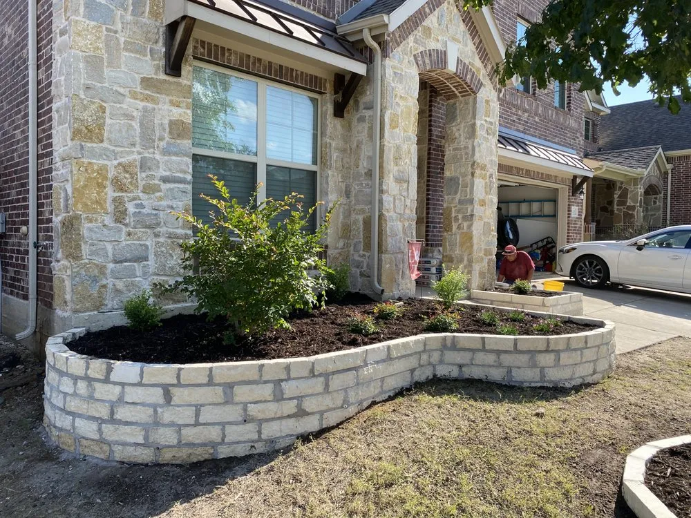 Custom outdoor landscaping for residential properties in McKinney, TX by Durascapes