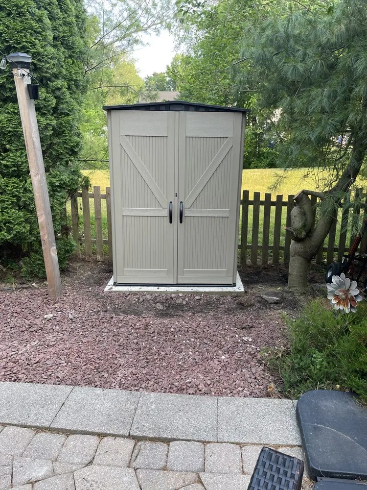 Custom landscape design for residential properties in Glassboro, NJ by Durelli's Landscape & Handyman Services