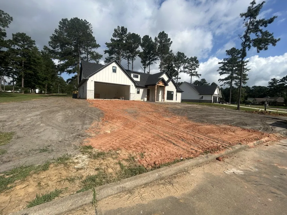 Custom lawn mowing service in Burke, TX - Duren Land Management