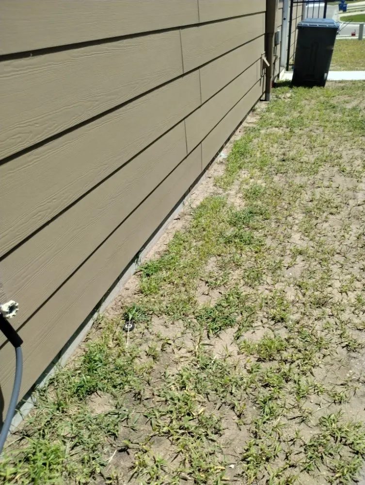 Reliable lawn care service near you in Wichita, KS by Dusk 2 Dawn Home Services