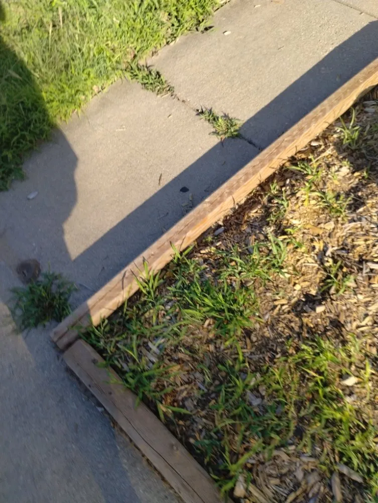 Affordable garden landscaping in Wichita, KS - Dusk 2 Dawn Home Services