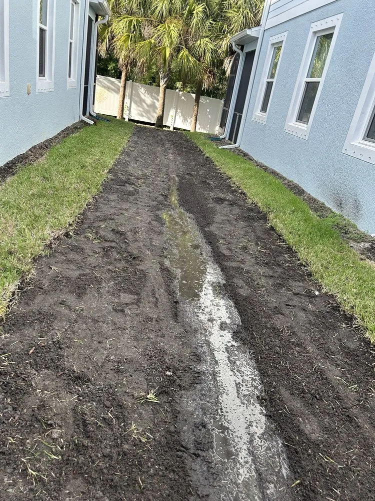 Expert landscape installation in Palmetto, FL by Dusk 2 Dawn