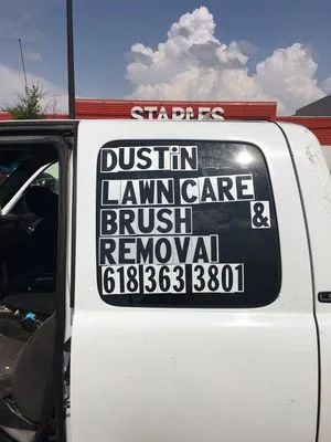 Dustin Lawncare N Brush Removal Logo
