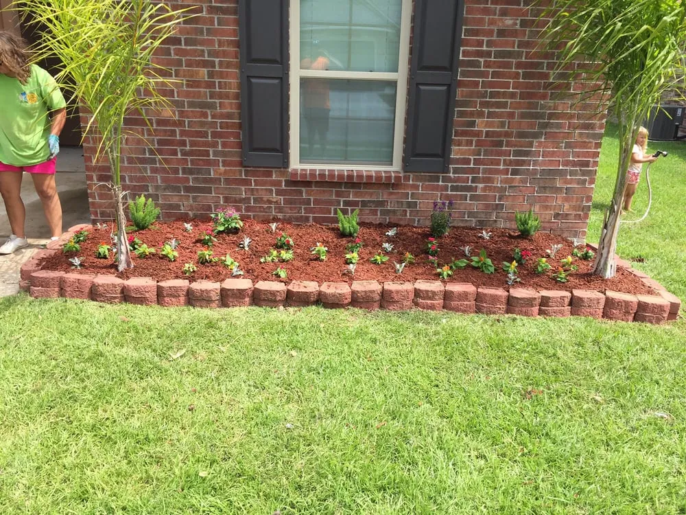 Trusted lawn care service for residential properties across Lafayette, LA - Dustin Yard Maintenance