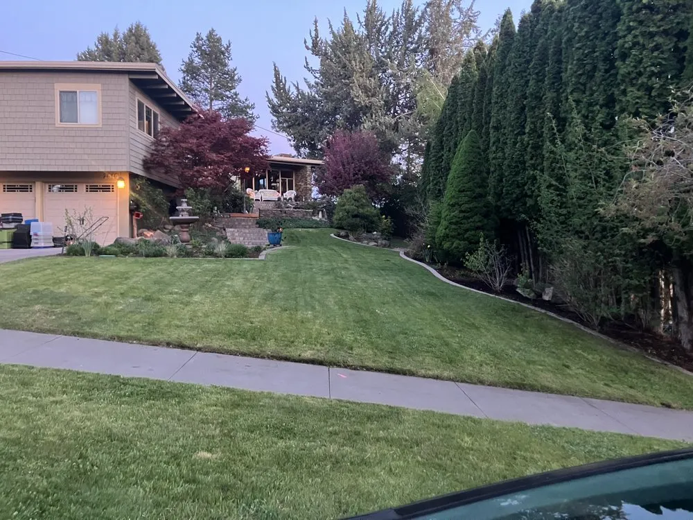 Local lawn mowing service for residential properties in Klamath Falls, OR by Dusty & Brandons Pressure Washing Landscaping And More