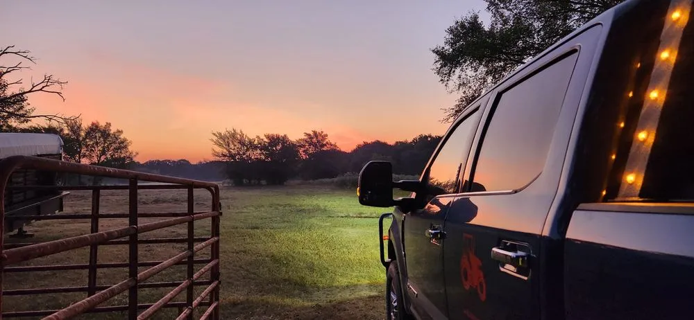 Expert yard maintenance near you across Savoy, TX - Dusty Boots Land Services