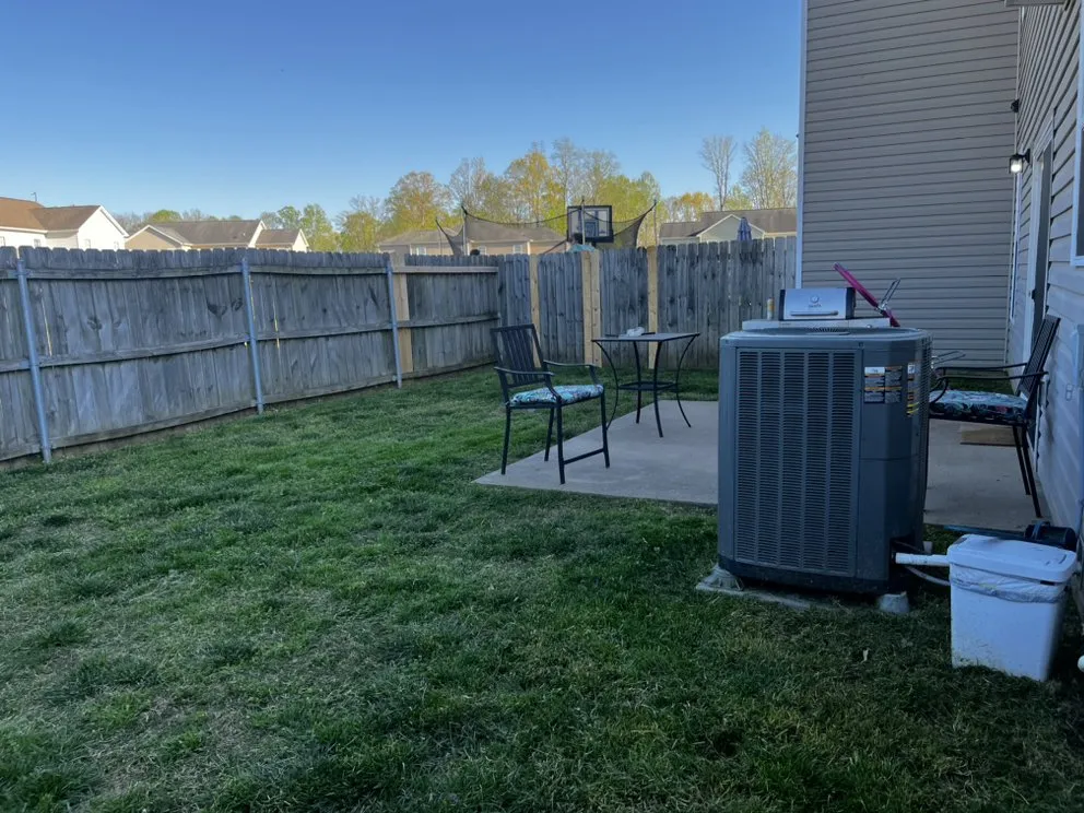 Trusted yard maintenance experts serving Fort Campbell, KY - Dusty Bushwhackers