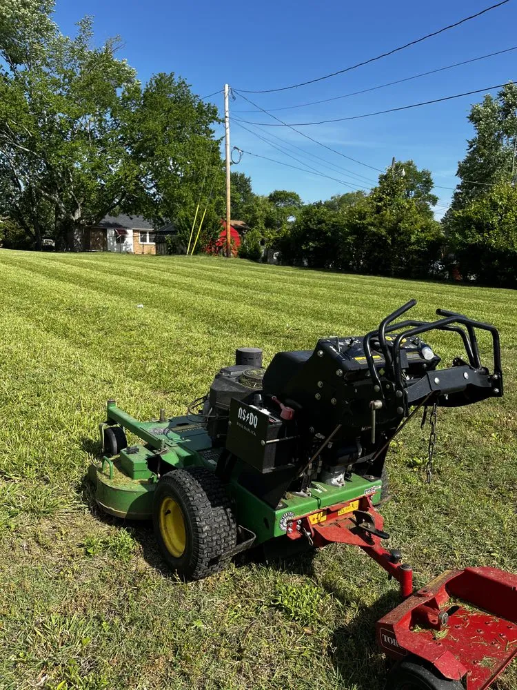 Expert yard cleanup service for outdoor upgrades in Fort Campbell, KY by Dusty Bushwhackers
