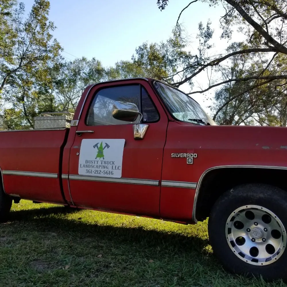 Custom landscape installation for year-round maintenance in Victoria, TX by Dusty Truck Landscaping
