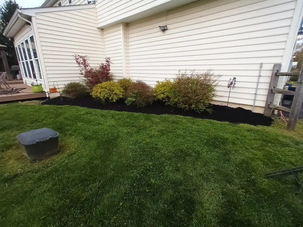 Custom garden landscaping in Nottingham, PA by Dusty's Do It All