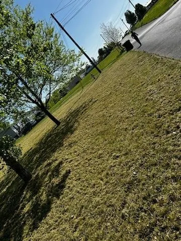 Affordable lawn care service for outdoor upgrades in Telford, TN by Dusty's Lawncare