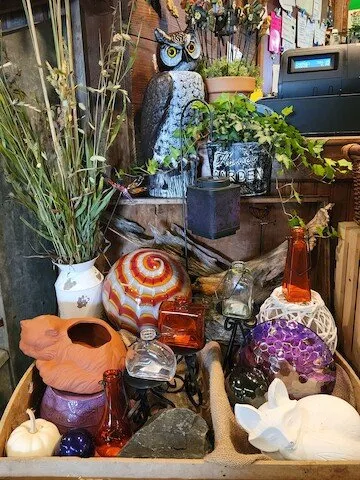 Trusted lawn mowing service for year-round maintenance across Pella, IA - Dutch Meadows Garden Center & Lanscaping