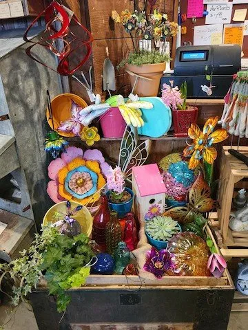 Expert yard cleanup service for beautiful yards in Pella, IA by Dutch Meadows Garden Center & Lanscaping