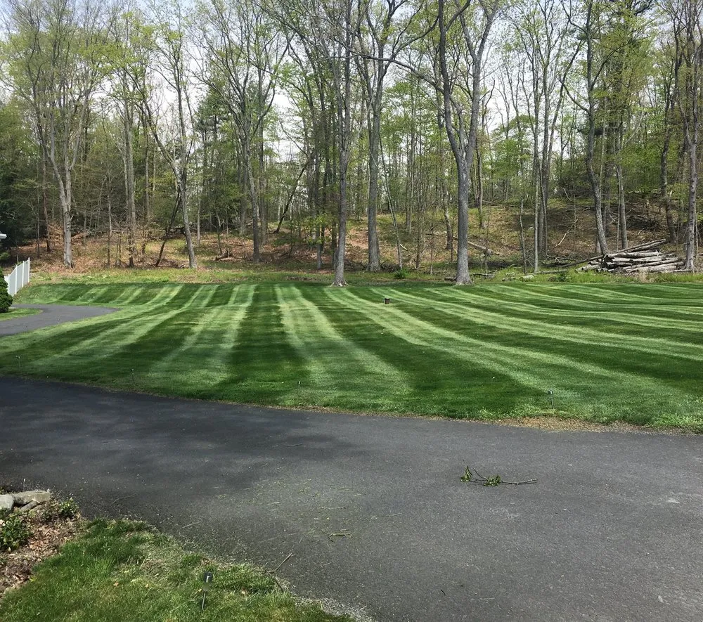 Custom lawn mowing service in Bangor, PA - Duvo Outdoor Maintenance
