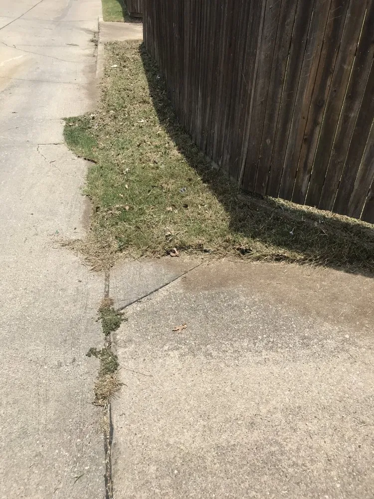 Expert landscape installation in Lewisville, TX - Duwane's Landscaping