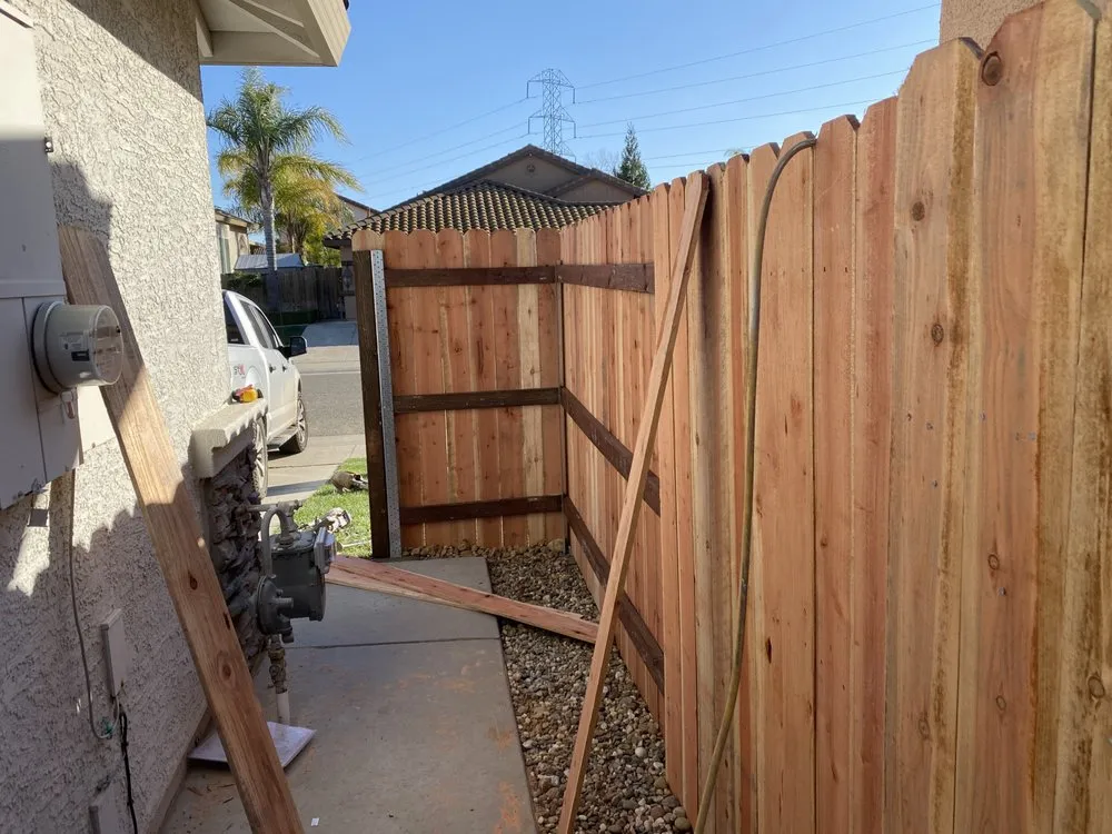 Professional garden landscaping in Sacramento, CA by DV Landscape