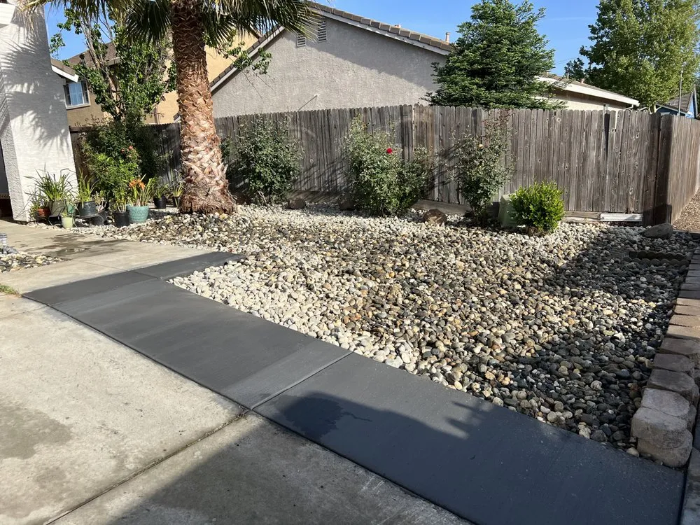 Trusted yard maintenance in Sacramento, CA by DV Landscape