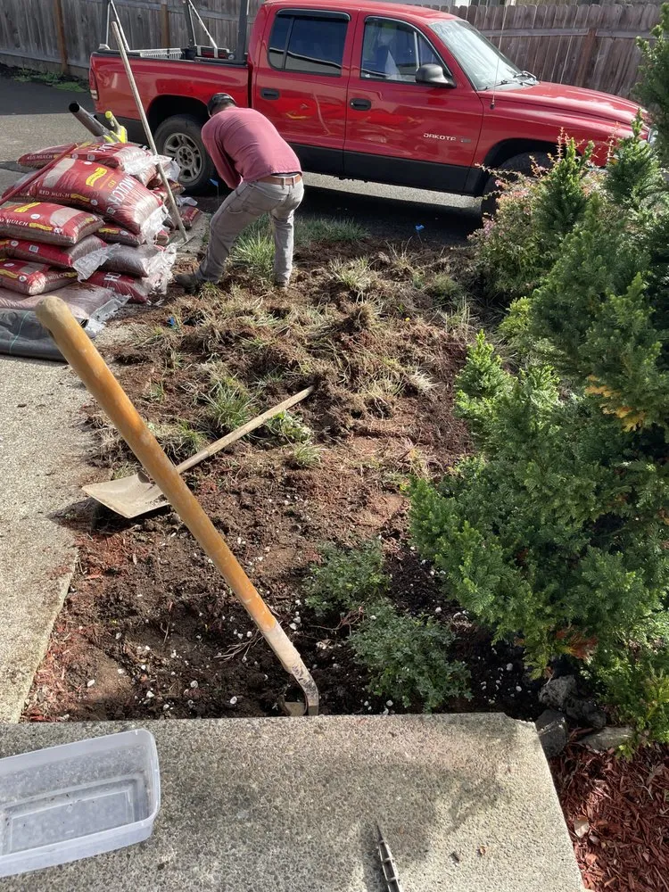 Custom landscape installation near you in Vancouver, WA by DV Landscaping