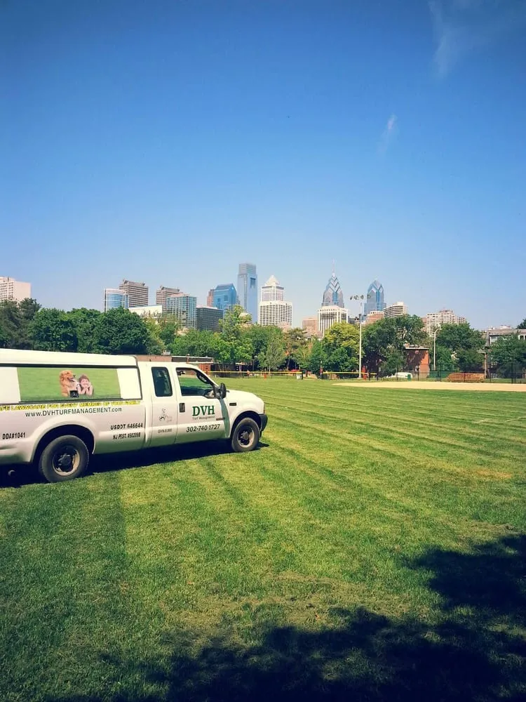 Custom garden landscaping for beautiful yards in Lewes, DE by DVH Turf Management