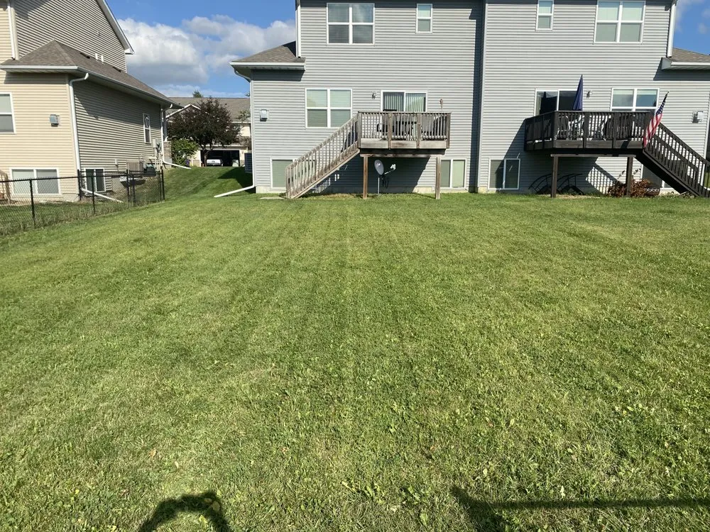 Local yard maintenance near you in North Liberty, IA by D’Ville Lawn Care and Cleaning Services