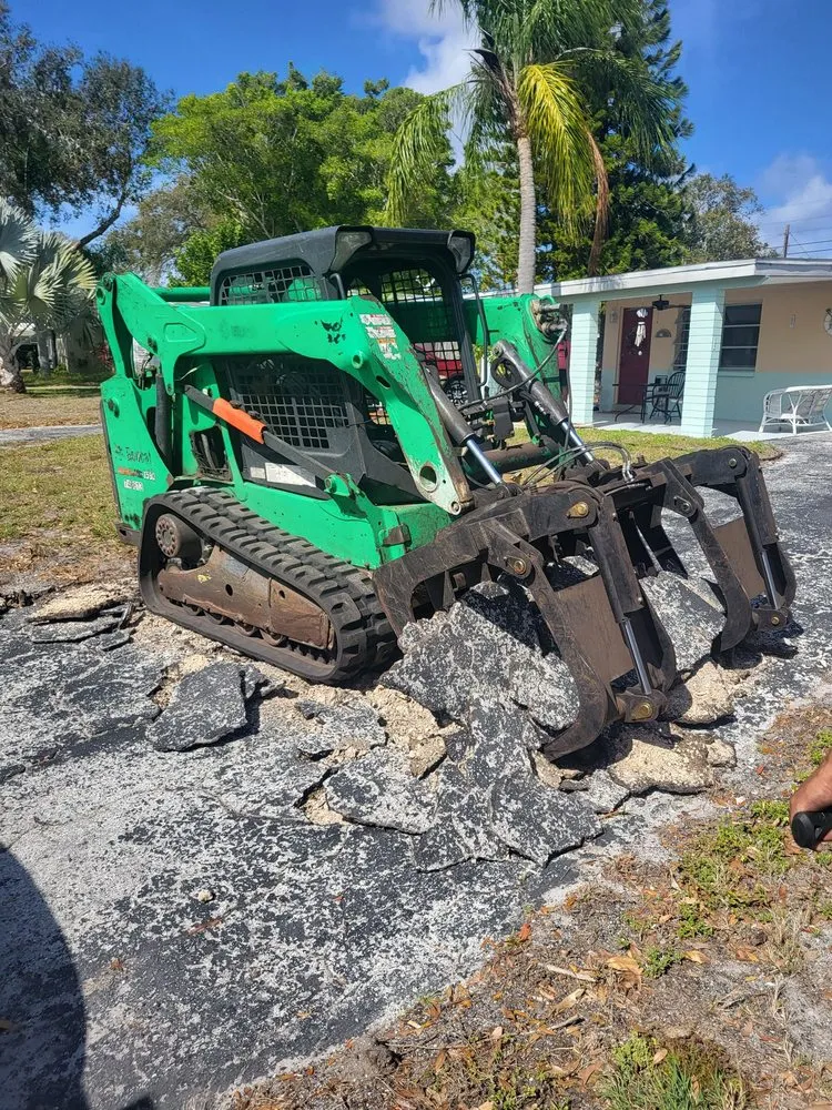 Expert landscape design in Saint Petersburg, FL by Dvine Outdoor Works