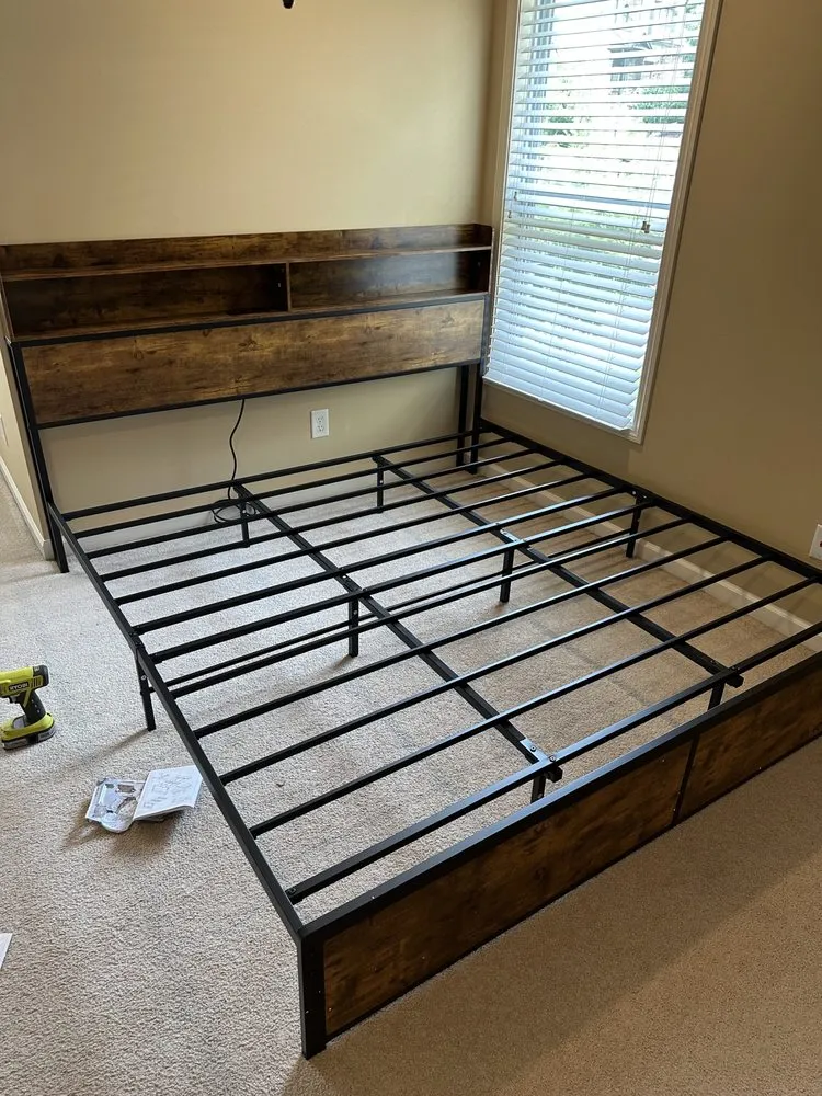 Custom outdoor landscaping in Roswell, GA by Dvjeen