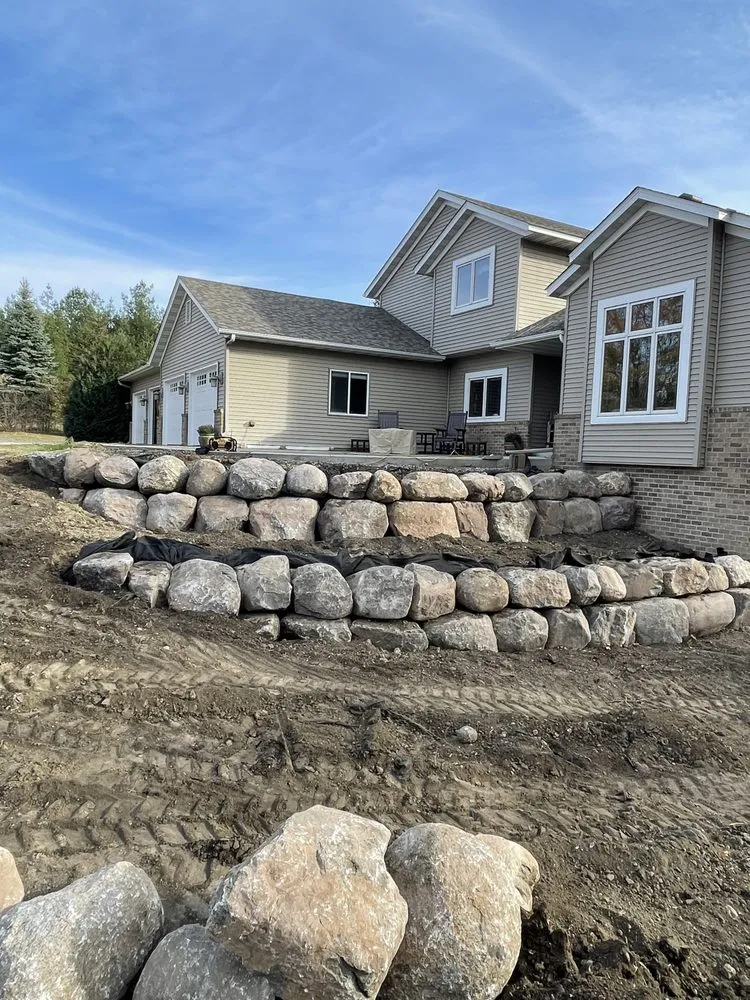 Reliable outdoor landscaping for beautiful yards across New Prague, MN - Dvorak Outdoors