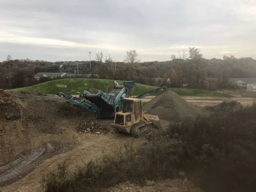 Reliable lawn mowing service experts serving Chantilly, VA - dw grading & topsoil