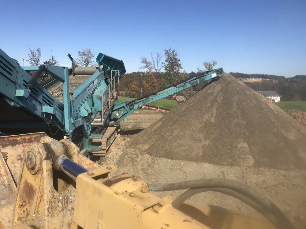 Local lawn care service for outdoor upgrades across Chantilly, VA - dw grading & topsoil