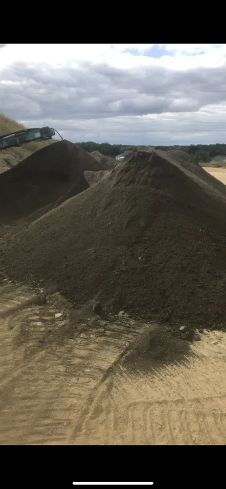 Expert landscaping services for residential properties across Chantilly, VA - dw grading & topsoil