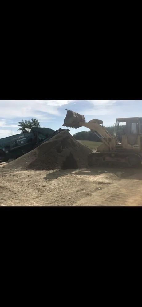 Affordable lawn care service in Chantilly, VA by dw grading & topsoil