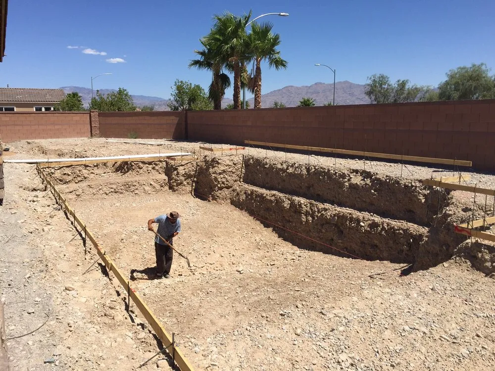 Trusted lawn mowing service in Henderson, NV - Dw Landscape