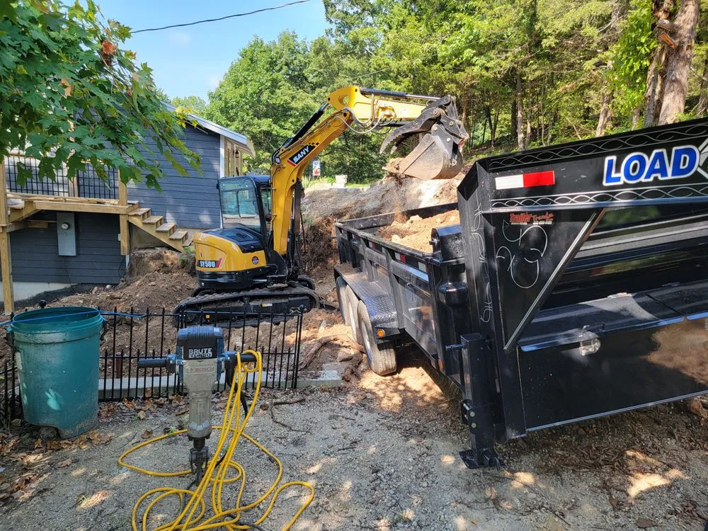 Professional yard cleanup service experts serving Camdenton, MO - DW Pro Services