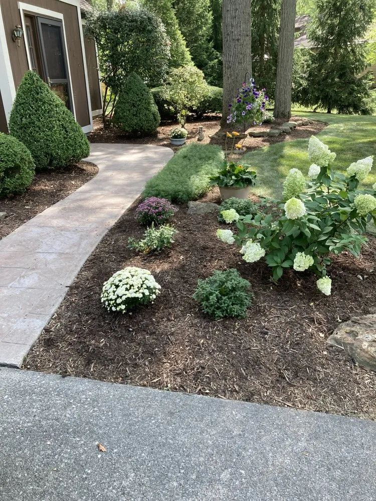 Affordable landscape design in Fort Wayne, IN - DW Scape