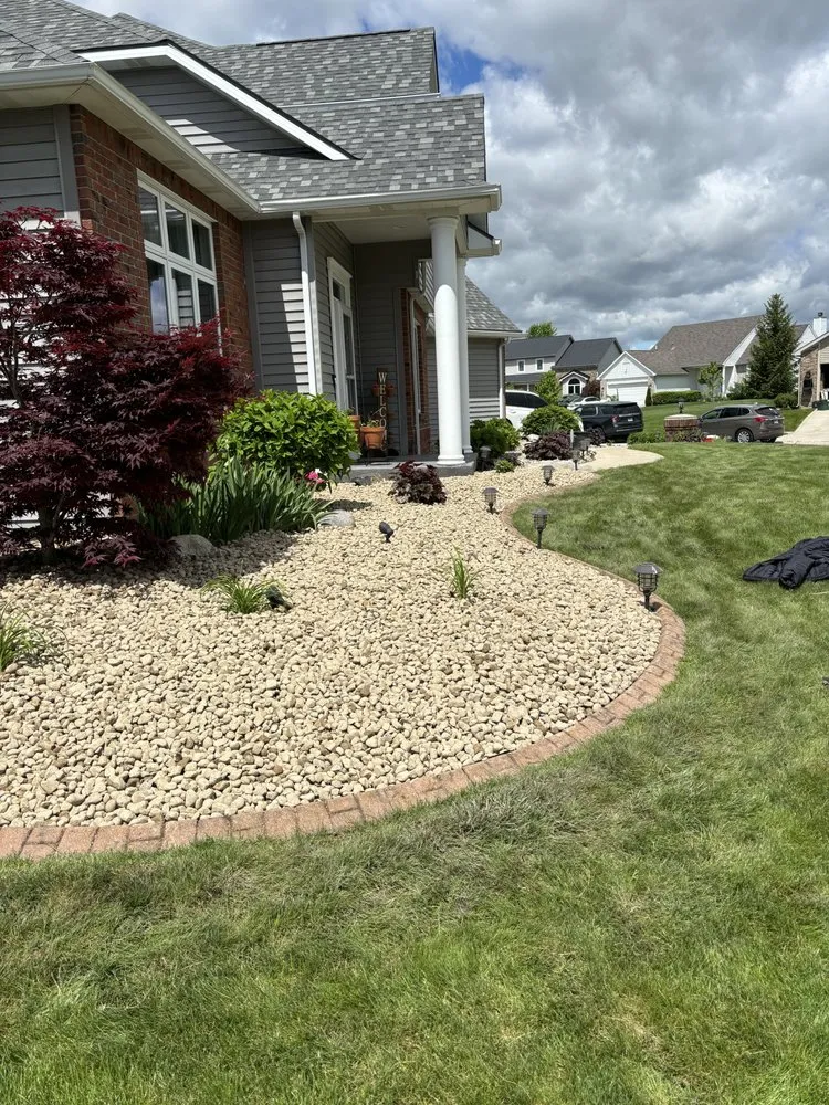 Local residential landscaping near you in Fort Wayne, IN by DW Scape