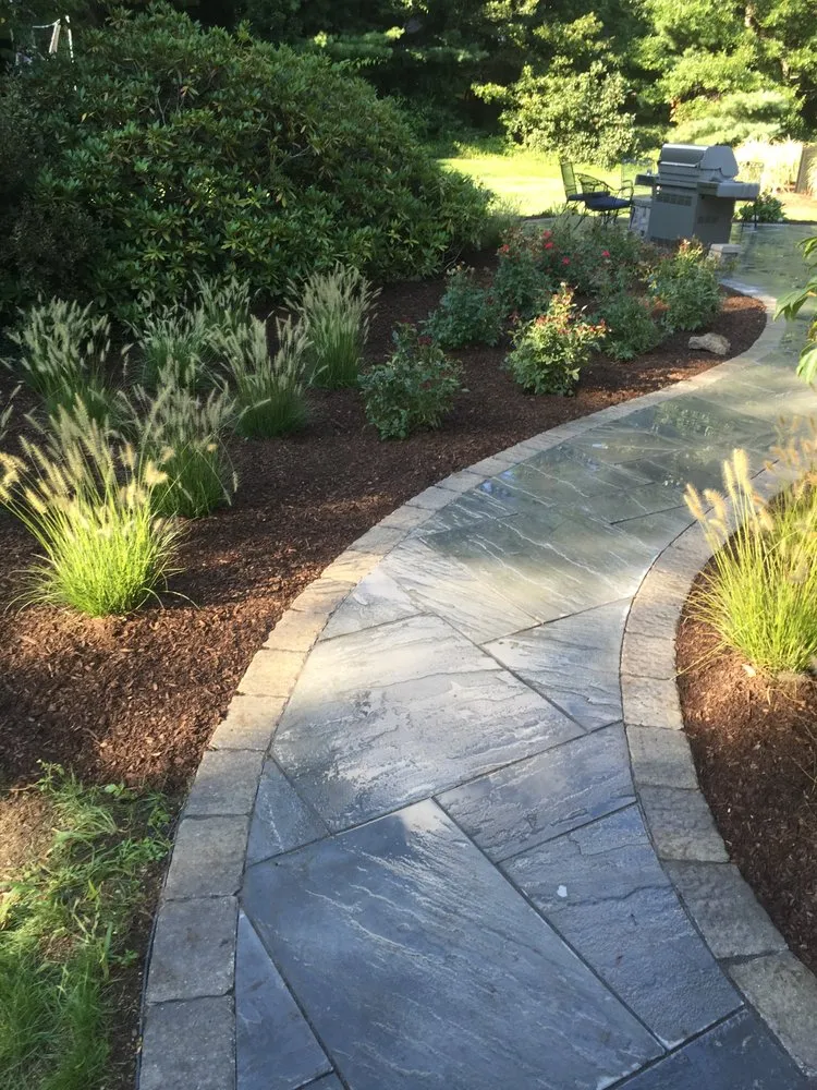 Expert outdoor landscaping in Simsbury, CT - DWBURR Landscape and Design