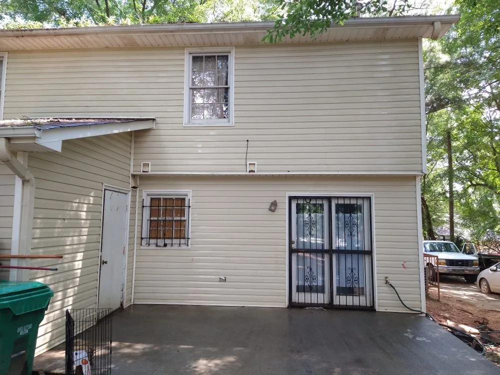 Affordable lawn care service in Atlanta, GA by DWJ Professional Services