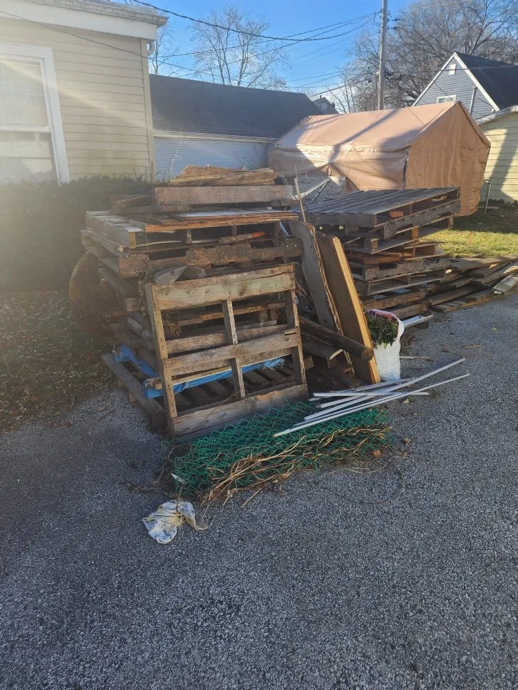 Top-rated landscape installation experts serving Lansing, IL - Dworknetic