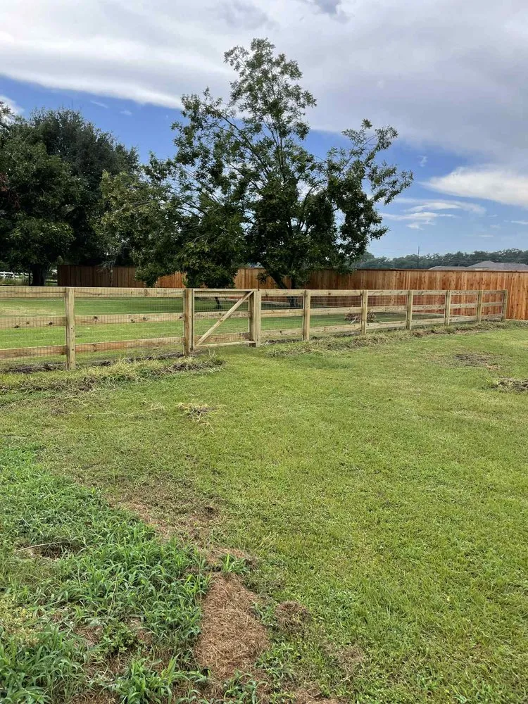 Trusted landscaping services experts serving Magnolia, TX - DWS Fencing