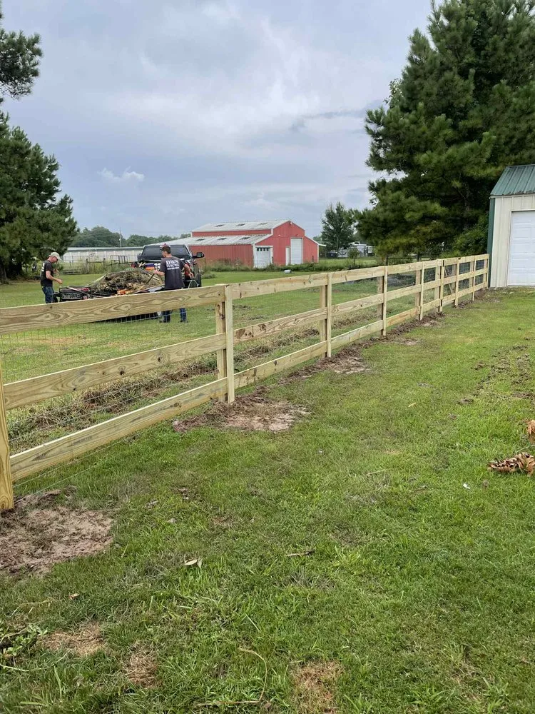 Custom outdoor landscaping for residential properties in Magnolia, TX by DWS Fencing