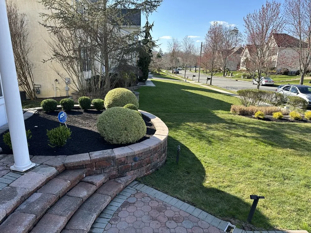 Reliable yard cleanup service in Pennsauken, NJ - D&Y Landscaping