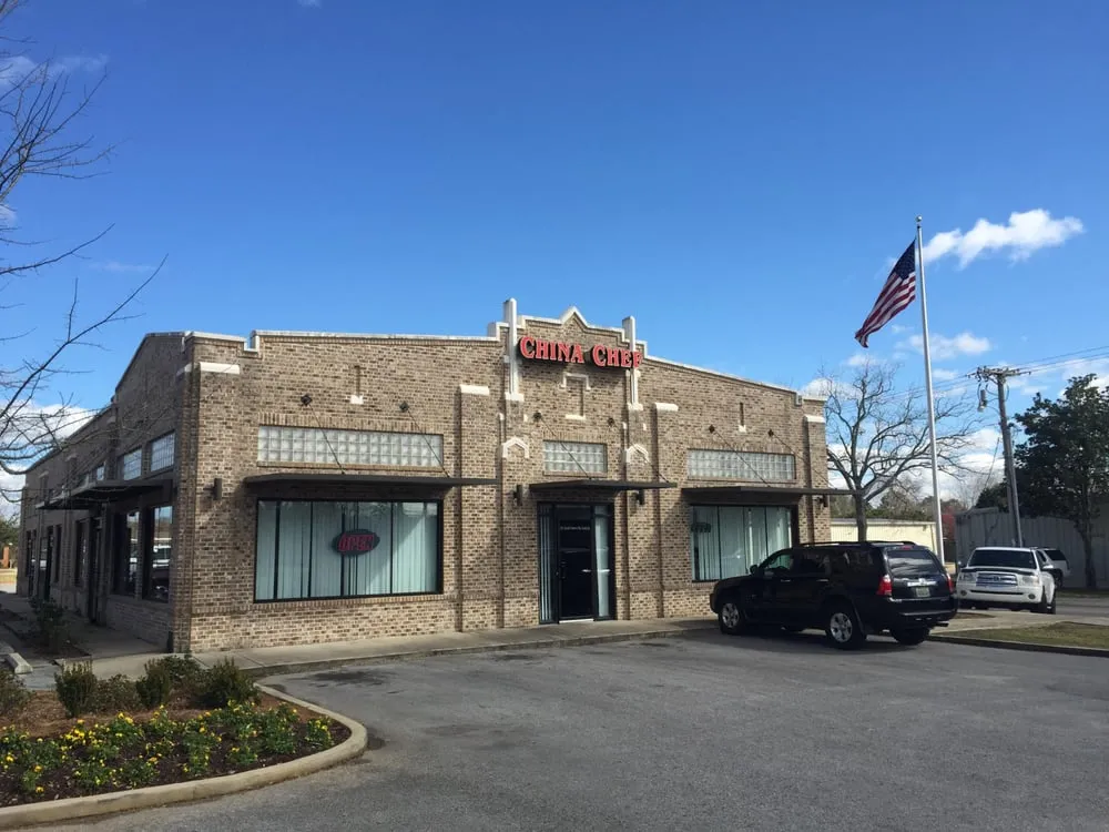 Affordable lawn care service in Fairhope, AL by DYAS Construction Management